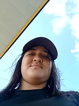 Liancy online show from 01-28-25, 08:15