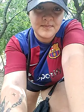 Liancy online show from 09-28-25, 06:02