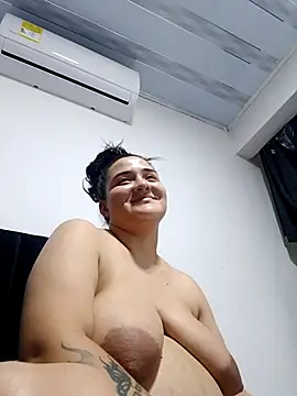 Liancy online show from 03-21-26, 01:10