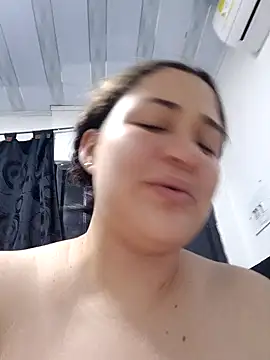 Liancy online show from 04-30-26, 01:34