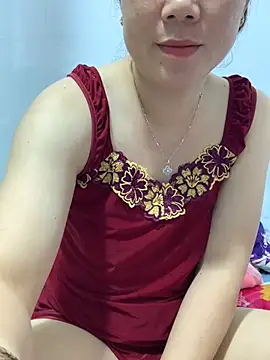Snapshot of Baby-bigtits chatting on 02-20-25, 12:57 Baby-bigtits online show from 02-20-25, 12:57