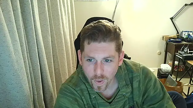 Snapshot of Rock_Pierce chatting on 01-03-25, 08:10 Rock Pierce online show from 01-03-25, 08:10