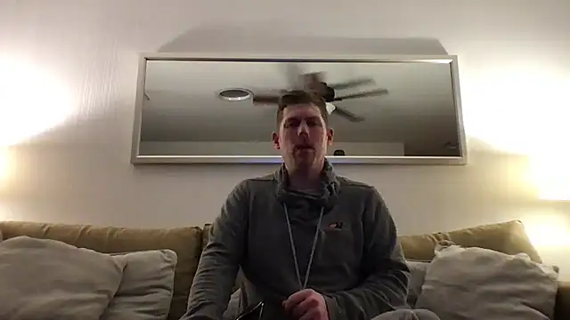 Snapshot of Rock_Pierce chatting on 02-13-25, 10:55 Rock Pierce online show from 02-13-25, 10:55