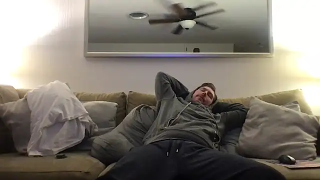 Snapshot of Rock_Pierce chatting on 02-15-25, 09:37 Rock Pierce online show from 02-15-25, 09:37