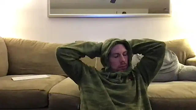 Snapshot of Rock_Pierce chatting on 03-11-25, 10:51 Rock Pierce online show from 03-11-25, 10:51