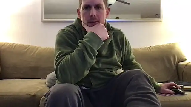 Snapshot of Rock_Pierce chatting on 03-11-25, 01:56 Rock Pierce online show from 03-11-25, 01:56