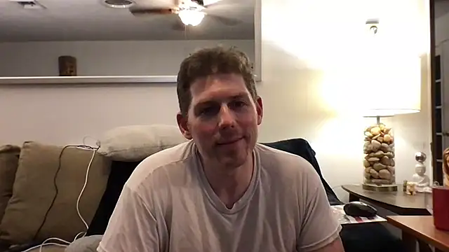 Snapshot of Rock_Pierce chatting on 10-08-25, 03:59 Rock Pierce online show from 10-08-25, 03:59