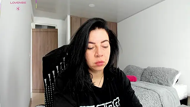 Snapshot of Im_coco chatting on 02-18-26, 12:34 Im coco online show from 02-18-26, 12:34