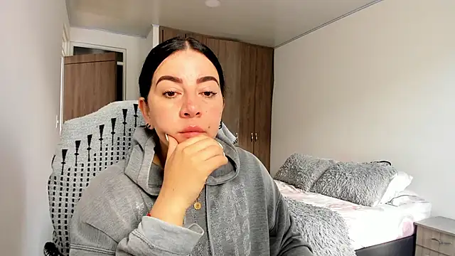 Snapshot of Im_coco chatting on 02-26-26, 12:26 Im coco online show from 02-26-26, 12:26