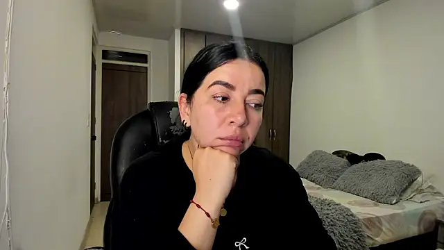 Snapshot of Im_coco chatting on 02-27-26, 12:32 Im coco online show from 02-27-26, 12:32