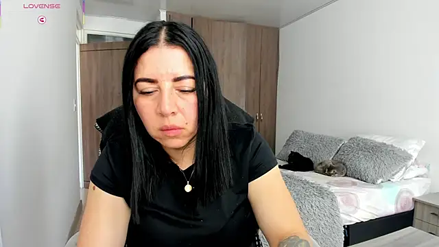 Snapshot of Im_coco chatting on 03-01-26, 03:58 Im coco online show from 03-01-26, 03:58