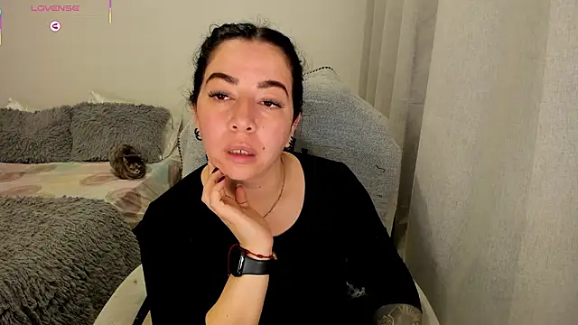 Snapshot of Im_coco chatting on 03-05-26, 02:07 Im coco online show from 03-05-26, 02:07