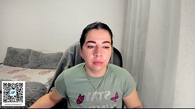 Snapshot of Im_coco chatting on 03-22-26, 10:29 Im coco online show from 03-22-26, 10:29