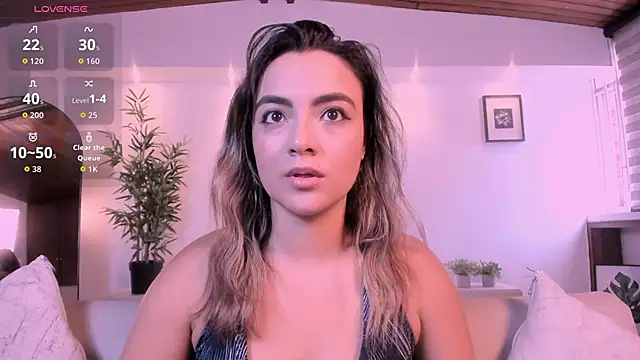 IsabellaaJoness online show from 06-15-26, 01:02