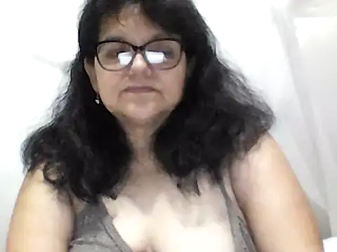 Snapshot of kassandra02 chatting on 12-21-24, 02:41 kassandra02 online show from 12-21-24, 02:41