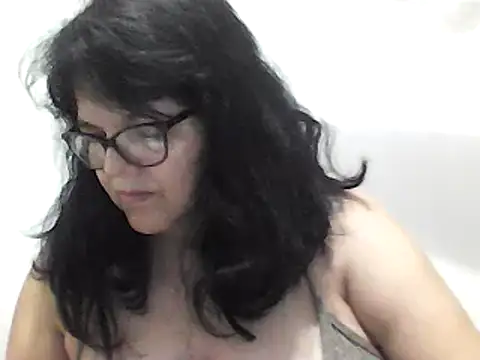 Snapshot of kassandra02 chatting on 01-03-25, 01:58 kassandra02 online show from 01-03-25, 01:58