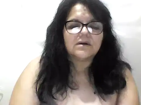 Snapshot of kassandra02 chatting on 01-10-25, 02:14 kassandra02 online show from 01-10-25, 02:14