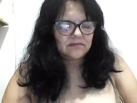 Snapshot of kassandra02 chatting on 02-25-25, 02:33 kassandra02 online show from 02-25-25, 02:33