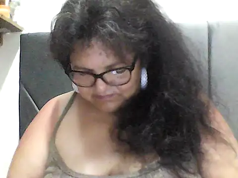 Snapshot of kassandra02 chatting on 09-16-25, 01:34 kassandra02 online show from 09-16-25, 01:34