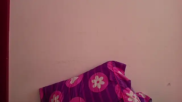 Snapshot of kassandra02 chatting on 03-10-26, 03:06 kassandra02 online show from 03-10-26, 03:06