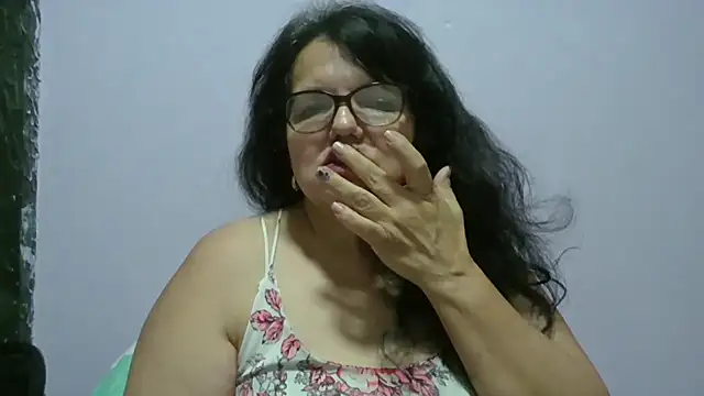 Snapshot of kassandra02 chatting on 05-13-26, 01:25 kassandra02 online show from 05-13-26, 01:25