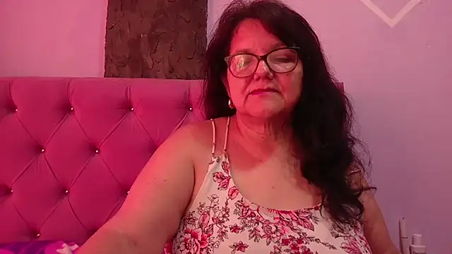 Snapshot of kassandra02 chatting on 05-23-26, 01:15 kassandra02 online show from 05-23-26, 01:15