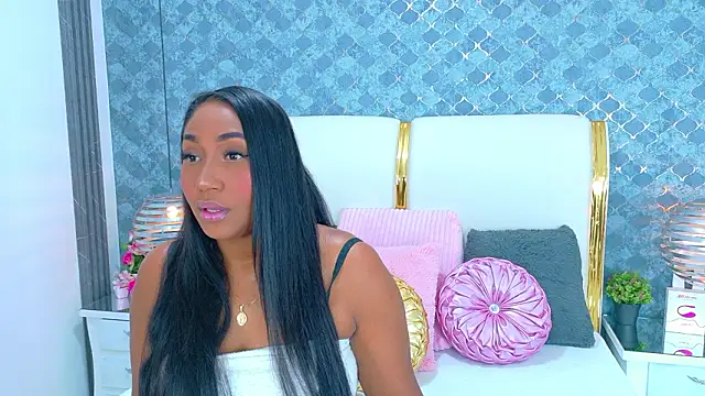 NaiomyLanes online show from 03-04-26, 01:06