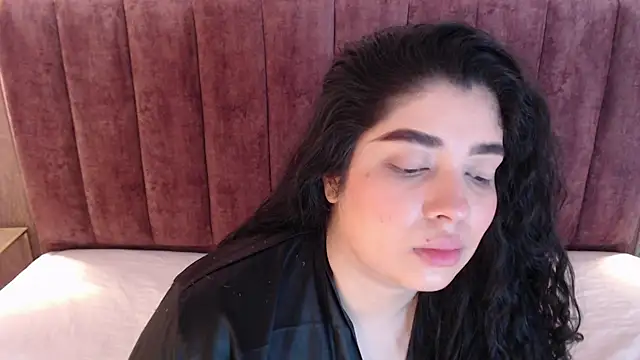 Snapshot of AgathaLynx chatting on 02-11-25, 12:16 AgathaLynx online show from 02-11-25, 12:16