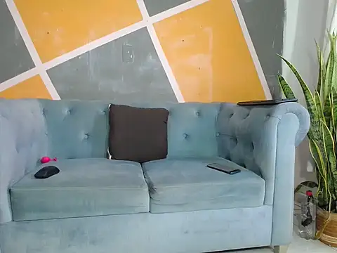 Snapshot of daniela_starks chatting on 03-10-26, 06:13 daniela starks online show from 03-10-26, 06:13