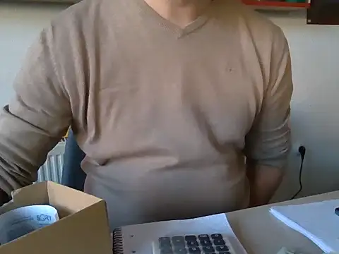 Snapshot of fikoivos chatting on 03-06-26, 03:41 fikoivos online show from 03-06-26, 03:41