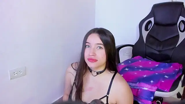 Sophie spencer1 online show from 11-30-25, 10:14