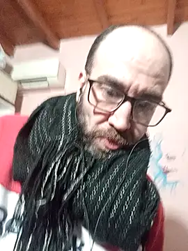 Snapshot of jmliimonsito chatting on 05-18-26, 05:02 jmliimonsito online show from 05-18-26, 05:02
