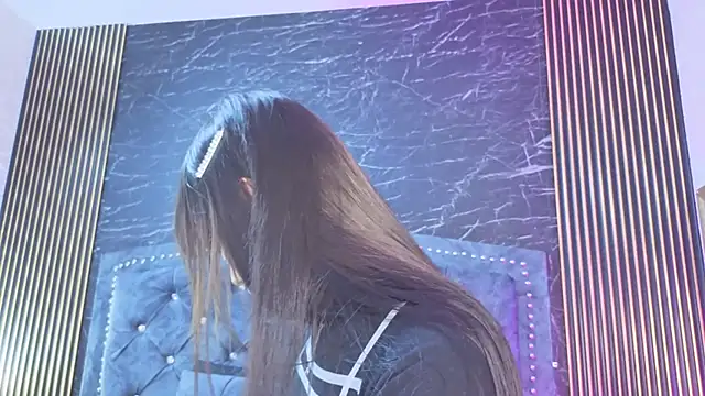 diosagolden online show from 12-18-25, 08:37