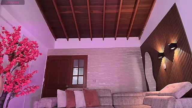 Snapshot of Anna_parkker_ chatting on 03-11-26, 07:53 Anna parkker online show from 03-11-26, 07:53