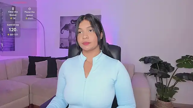 Snapshot of alaia7h chatting on 09-20-25, 07:37 alaia7h online show from 09-20-25, 07:37