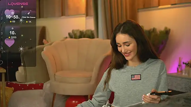 EmilyRaymont online show from 03-11-25, 05:05