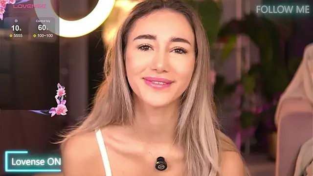 EmilyRaymont online show from 10-08-25, 04:21