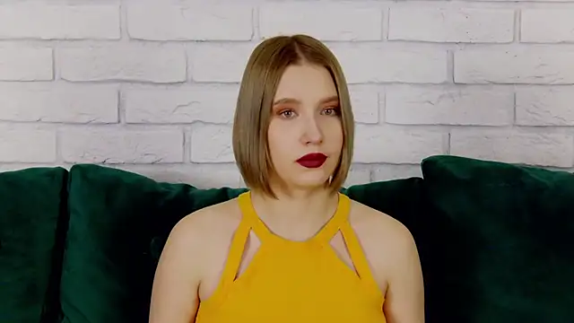 LiliLinn online show from 01-25-25, 11:34