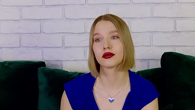 LiliLinn online show from 02-15-25, 11:50