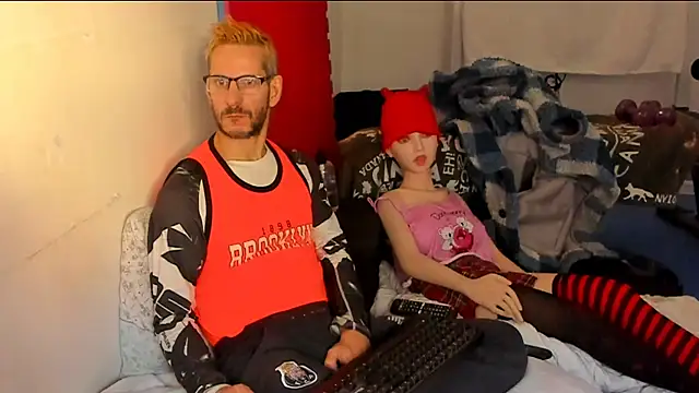 Samurayjiu online show from 11-26-25, 01:23