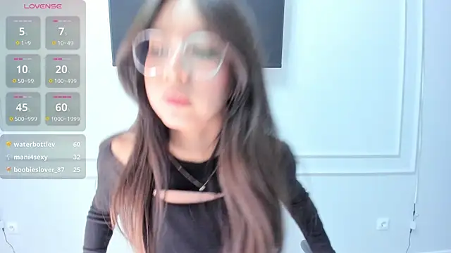 Miwa Kasumi online show from 03-07-25, 06:43