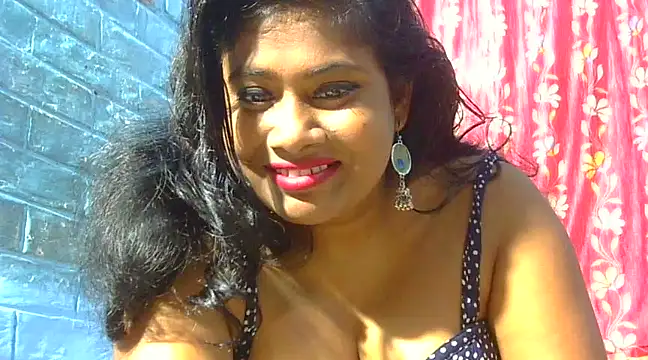 Snapshot of sexy_roma chatting on 12-05-24, 06:22 sexy roma online show from 12-05-24, 06:22