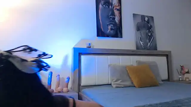 Snapshot of LaylaCruzRose chatting on 01-23-25, 10:01 LaylaCruzRose online show from 01-23-25, 10:01