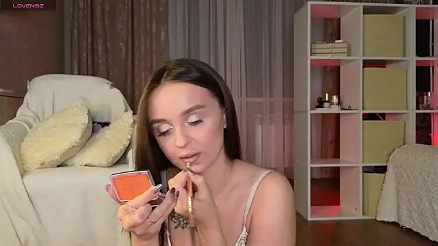 Katy perry  online show from 02-14-25, 02:39