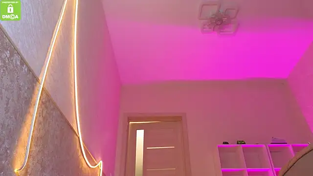 Katy perry  online show from 10-29-25, 03:42