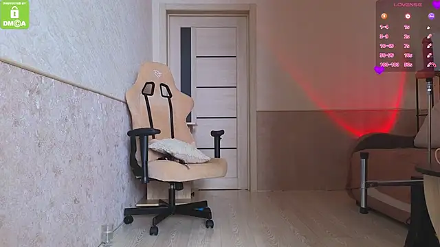 Snapshot of Katy_perry_ chatting on 03-11-26, 03:45 Katy perry online show from 03-11-26, 03:45