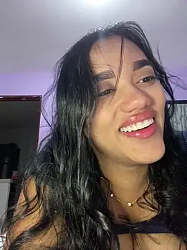 Snapshot of ElaEndez_ chatting on 05-07-26, 04:18 ElaEndez online show from 05-07-26, 04:18