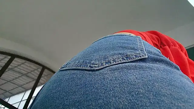 AlicePirs online show from 03-27-26, 05:02