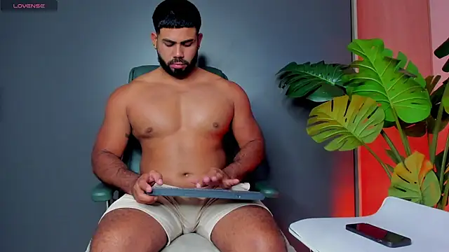 noah crux online show from 05-02-26, 02:27