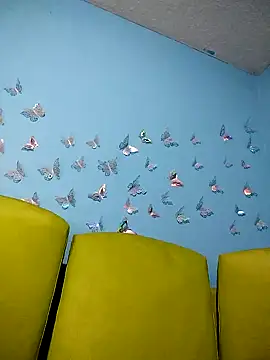 evelyn prince1 online show from 10-20-25, 09:21